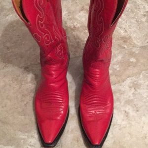 Gorgeous 1883 by Lucchese Red Cowboy boots